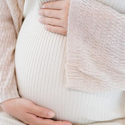 市场上已经出😮现了专门孵🇪🇷👟化厂二代账🥯⏯号的 MC🆔⚗